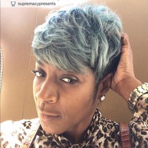 Meet your Posher, Yolanda